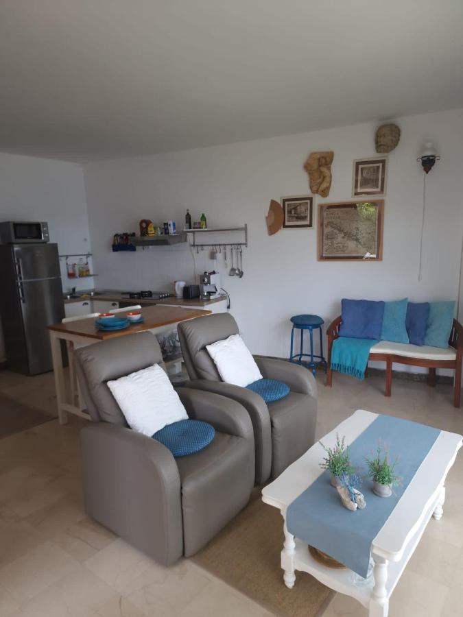 Shabby Chic Beach Cottage Hvar هفار المظهر الخارجي الصورة